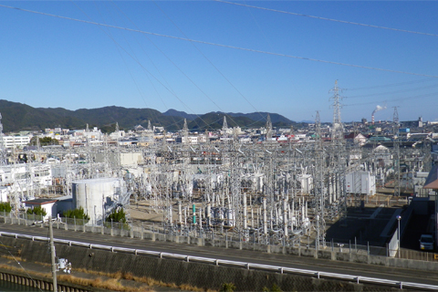 新宮変電所の全景